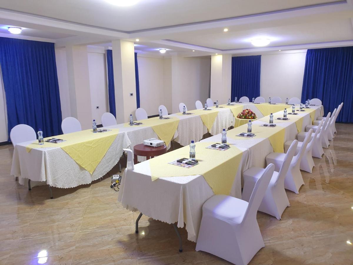 Moonlight Hotel Αντίς Αμπέμπα Εξωτερικό φωτογραφία