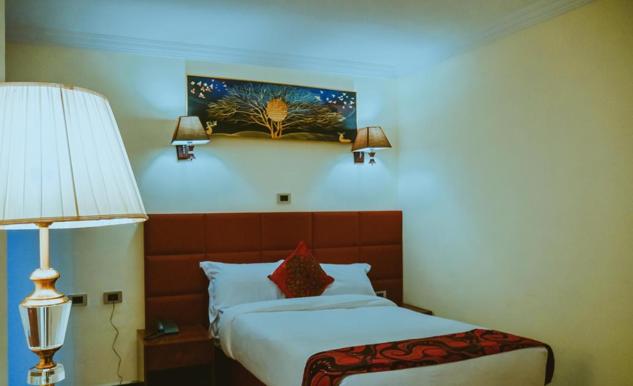 Moonlight Hotel Αντίς Αμπέμπα Εξωτερικό φωτογραφία